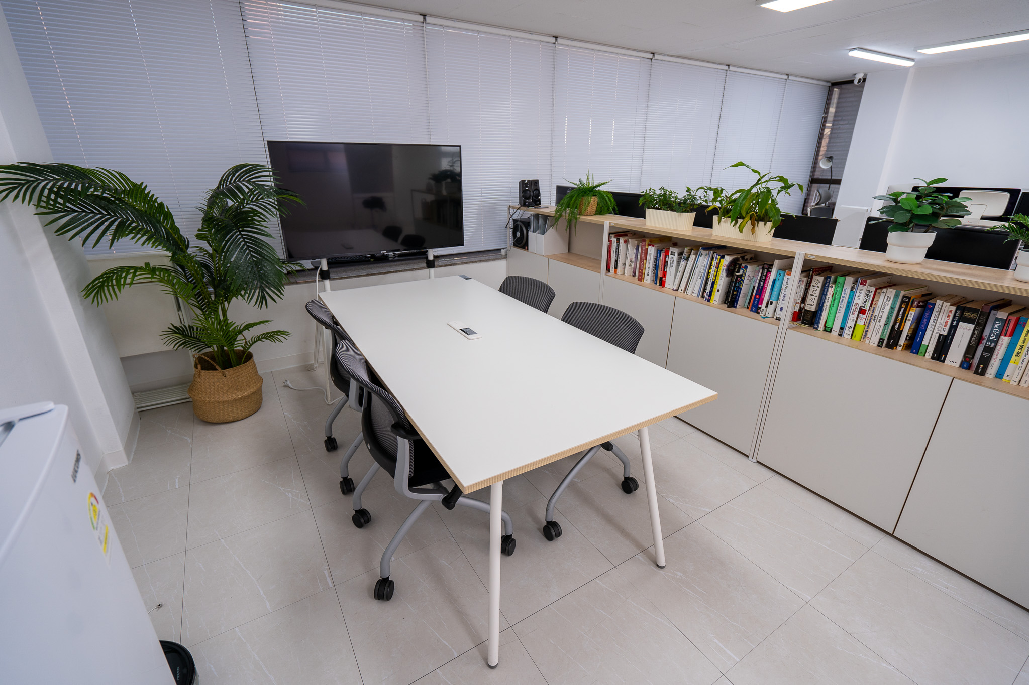 서울 촬영 스튜디오 REAL OFFICE — 사당역점 갤러리 14